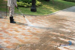commercial walkway being professionally cleaned with high pressure